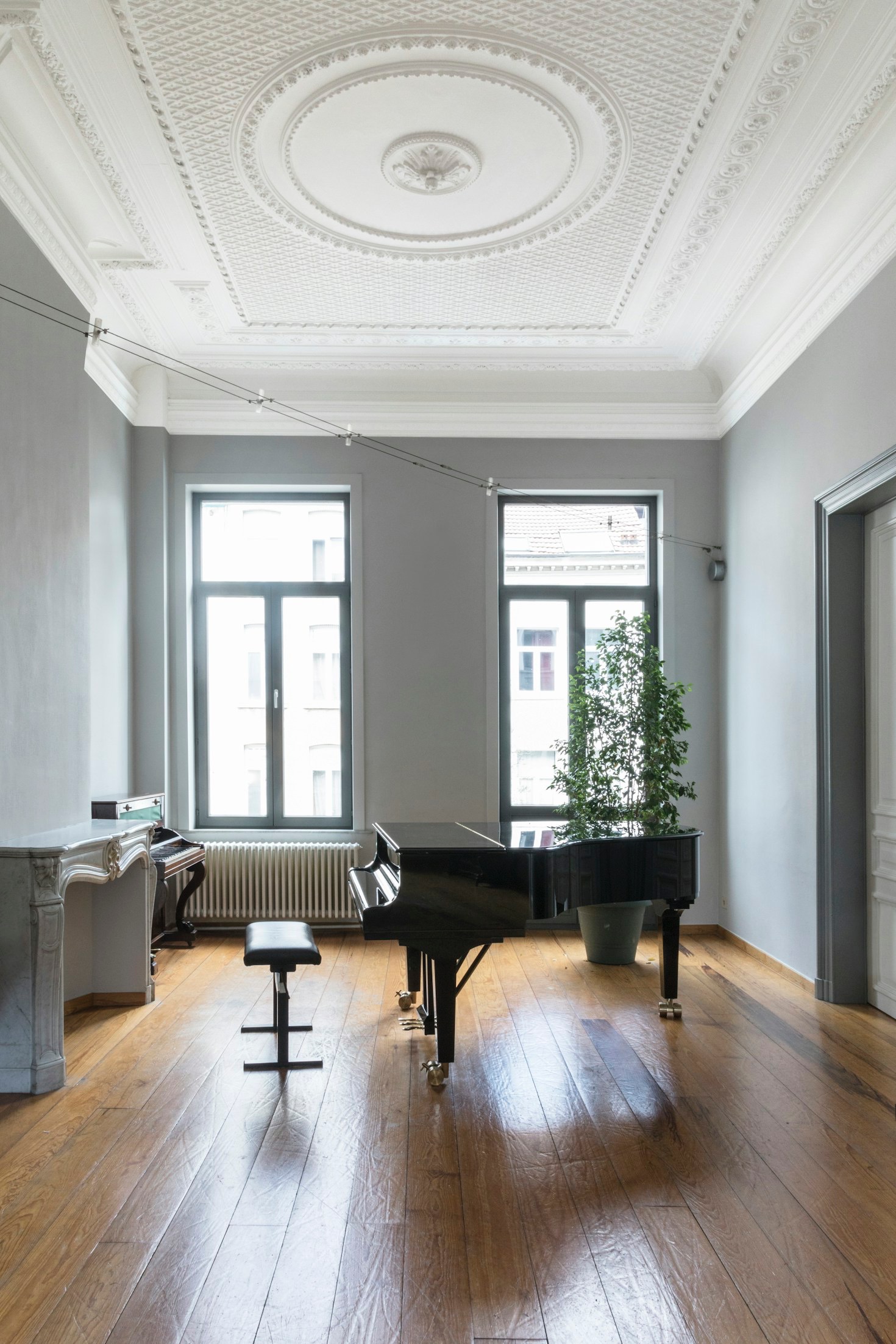 Encouraging Creativity Through Daily Piano Sessions